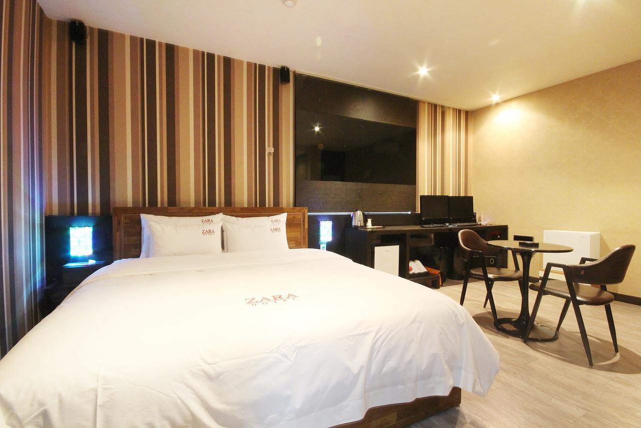Hotel Zara Changwon Dış mekan fotoğraf