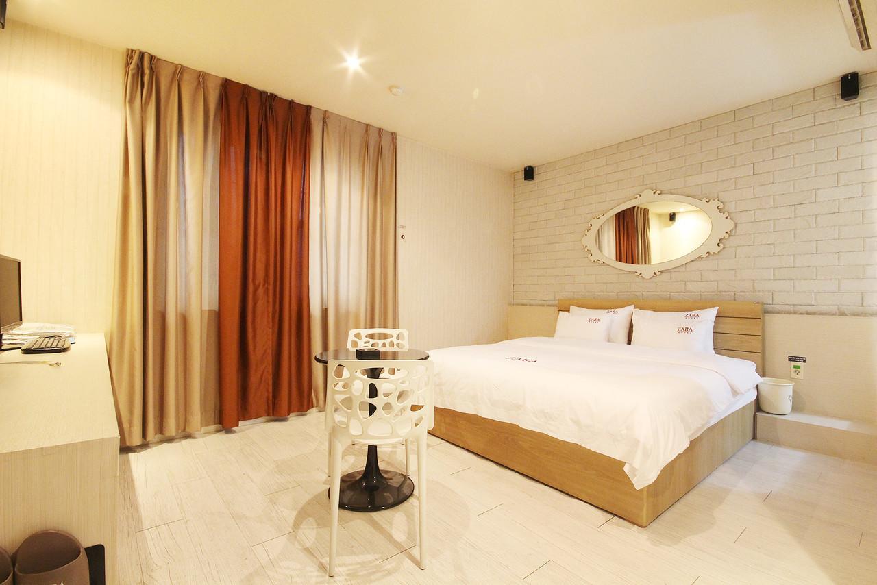 Hotel Zara Changwon Dış mekan fotoğraf