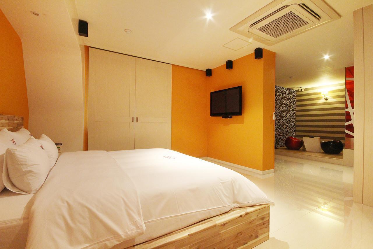 Hotel Zara Changwon Dış mekan fotoğraf