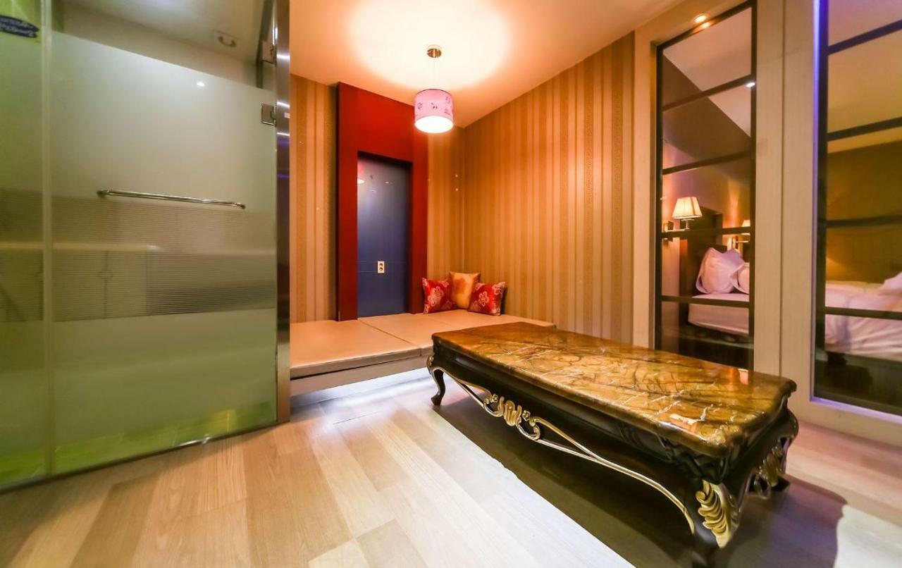 Hotel Zara Changwon Dış mekan fotoğraf